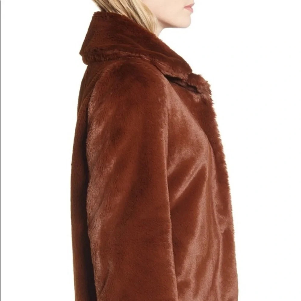 Via Spiga Crop Faux Fur Jacket, Size Large, NWT - Picture 3 of 11